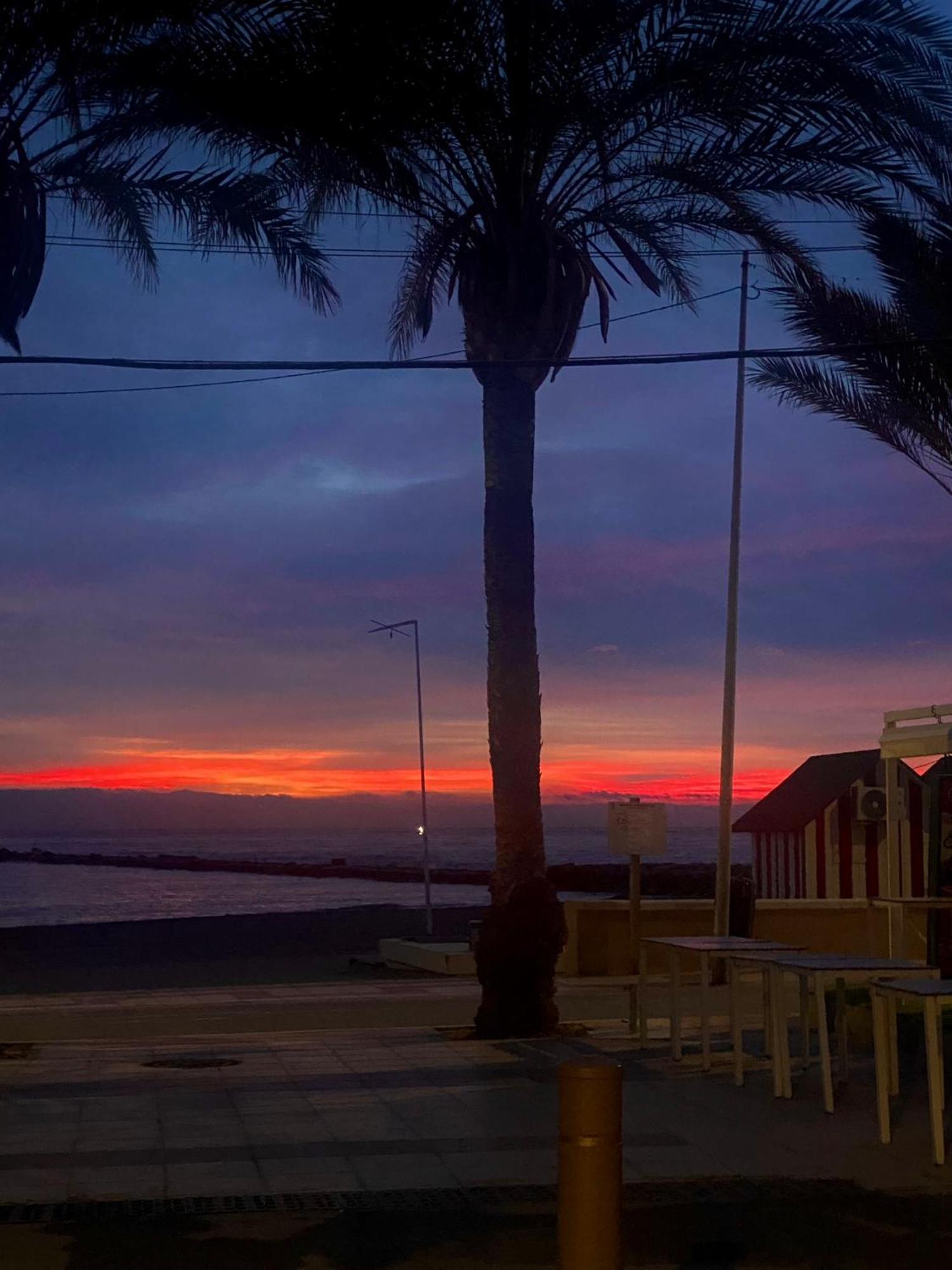 Hotel La Familia El Campello Esterno foto